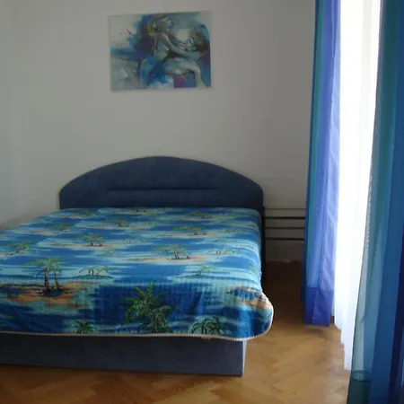 Carmen Apartment